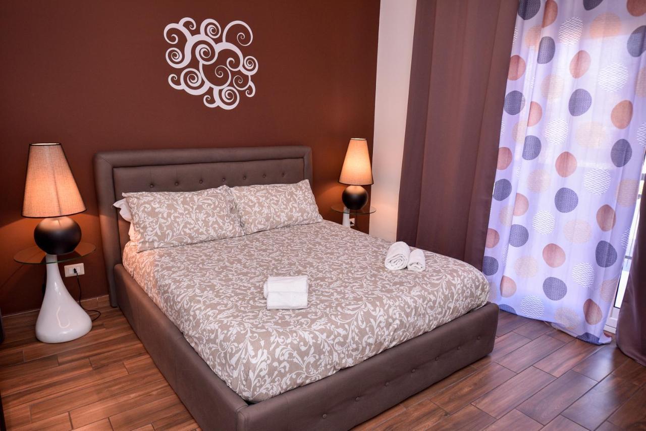 Symposium Bed&Breakfast คาตาเนีย ภายนอก รูปภาพ